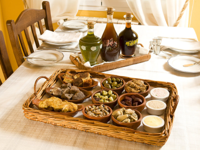 cantinho-da-serra2-Santana-restaurant-madere